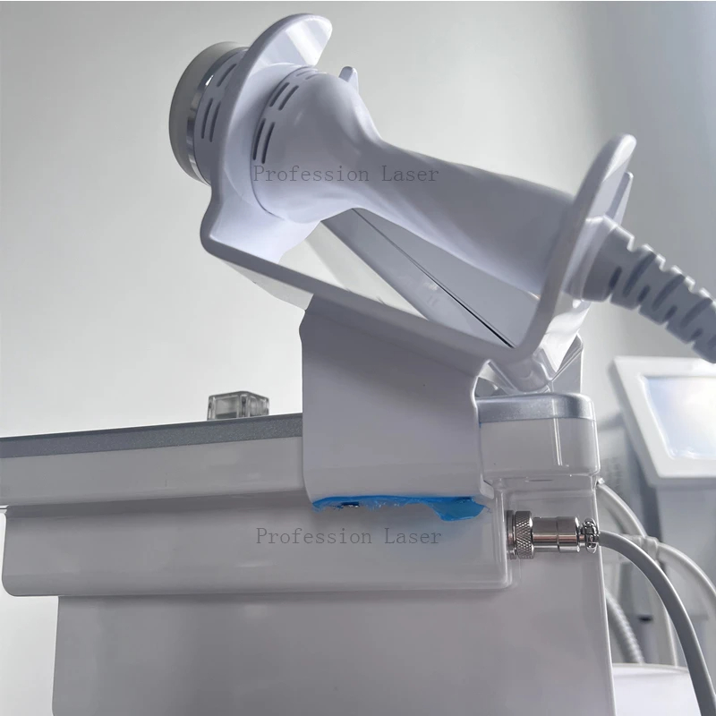 2025 Portable Skin Tightening Score Micro Needle Tightening and Wrinkle Removal, Scar Repair, Portable 2-in-1 Gold RF Score Micro Needle Machine with 