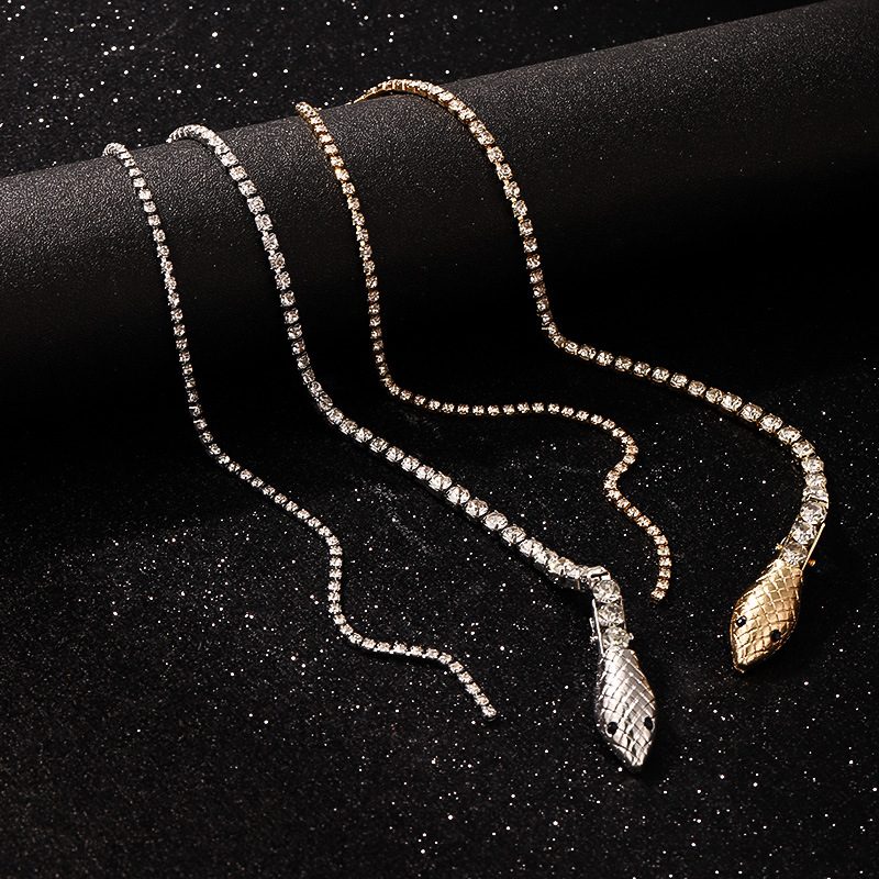 Luxury Crystal Snake Hair Clip Diamond Encrusted Statement Hairpin with Fringe Tassels for Women