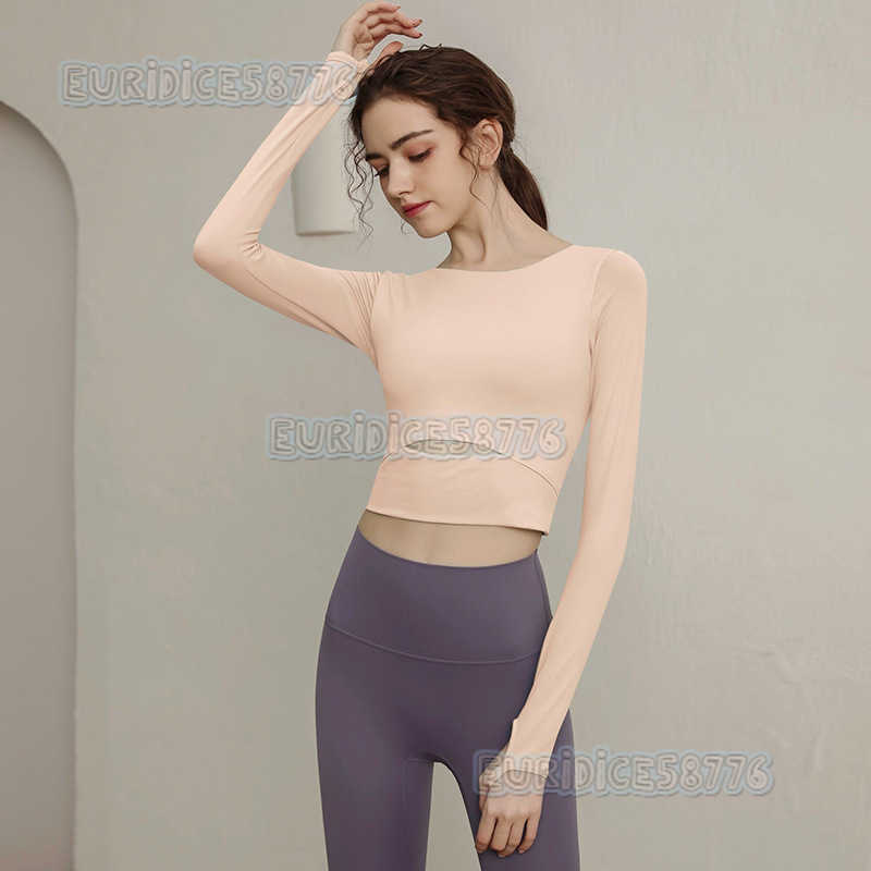 Yoga Suit with Chest Cushion Long Sleeve Sports Shirt Womens Tight Running Fitness Suit Large Size Slim Fitting Autumn and Winter Fitness Suit H250825