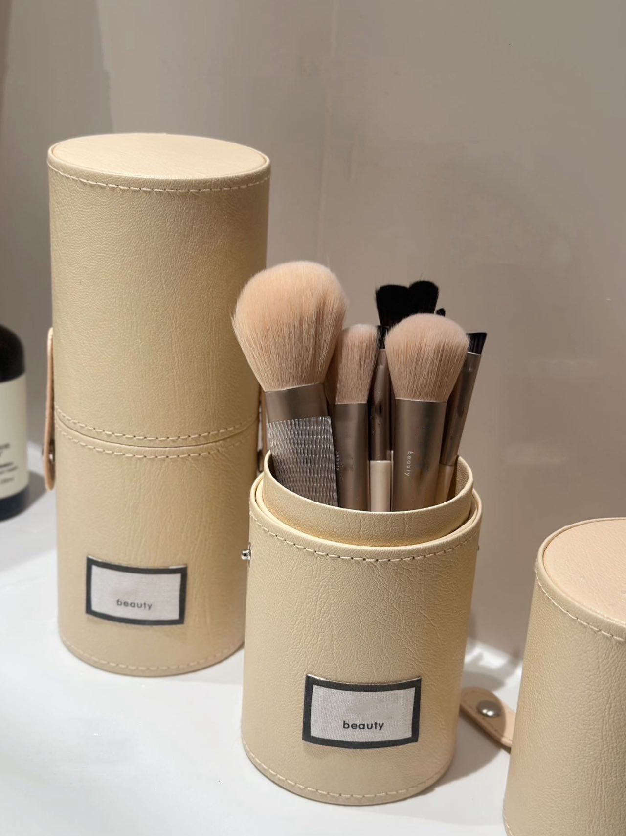 2025 New Designer Letter Logo Brush Makeup Tool 11pcs/set with Storage Tube Girl Valentine's Day Birthday Gift