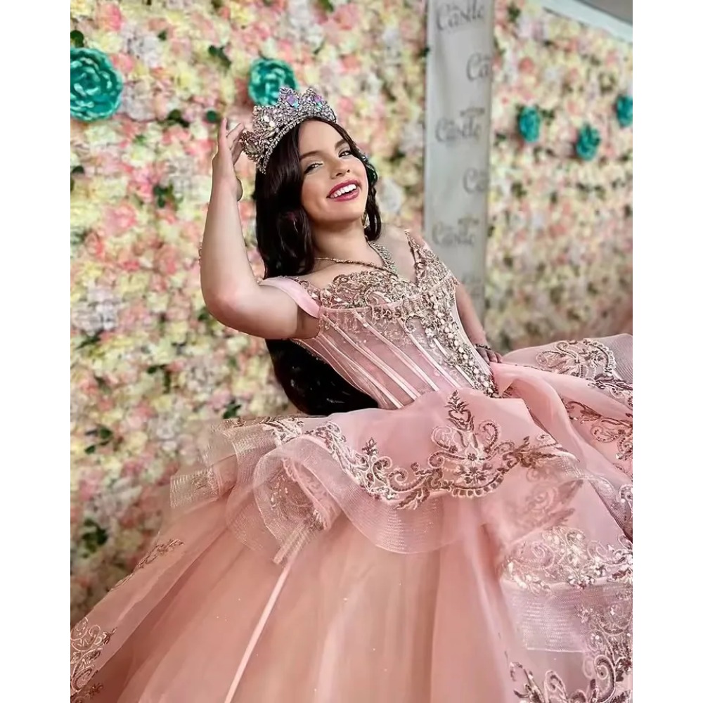 Customized Pink Beaded Lace Appliqued Princess Quinceanera Dresses Off Shoulder Women Pageant Sweet 16