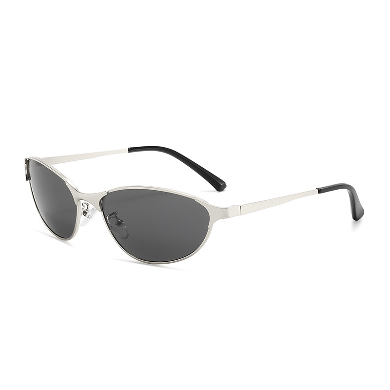 Y2K Cat Eye Metal Sunglasses Trendy UV Protection Shades for Women Street Style