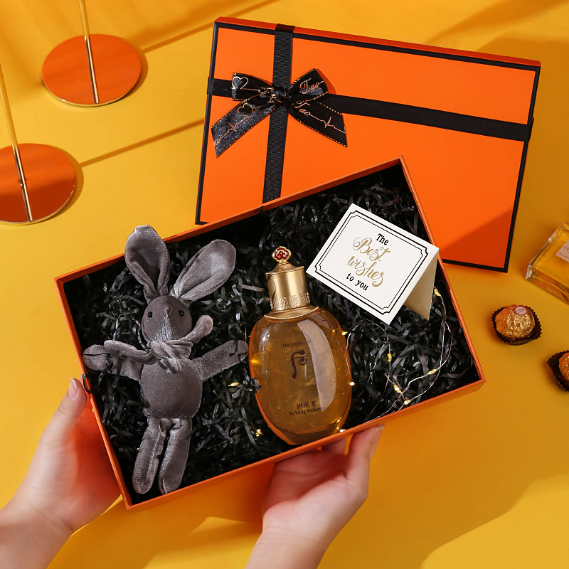Luxury High End Orange Gift Box with Bow Grass Card Cardboard Box Wedding Party Gift Chocolate Candy Packaging Multi Size Boxes Bag 250805