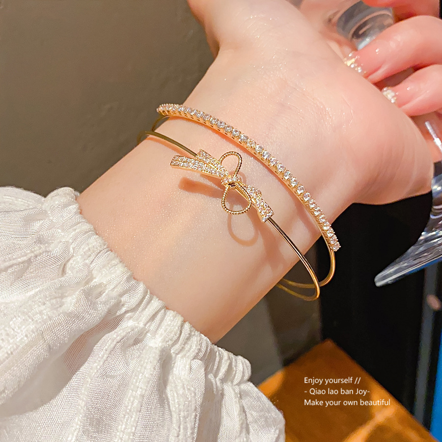 Gold - Tone Rhinestone Bow Double - Layer Cuff Bracelet Dazzling And Elegant Party And Daily Wear Gift For Her Charming And Luxurious Jewelry