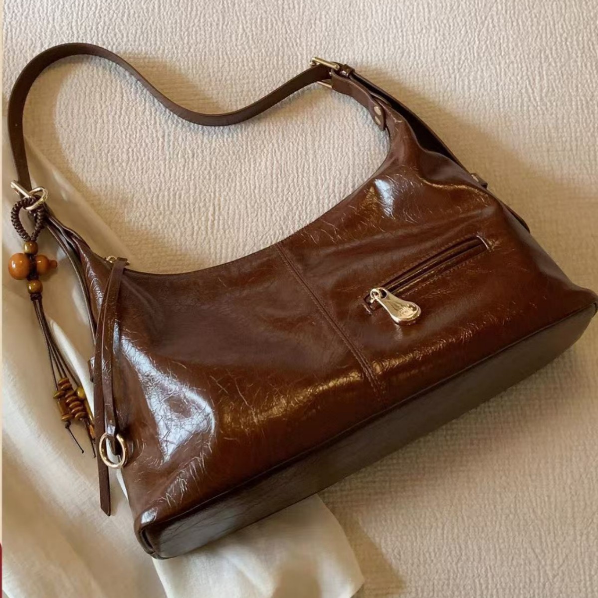 Free delivery designer bags Boston bag Pillow bag women new versatile handbag single shoulder crossbody bag Water-Resistant Nylon