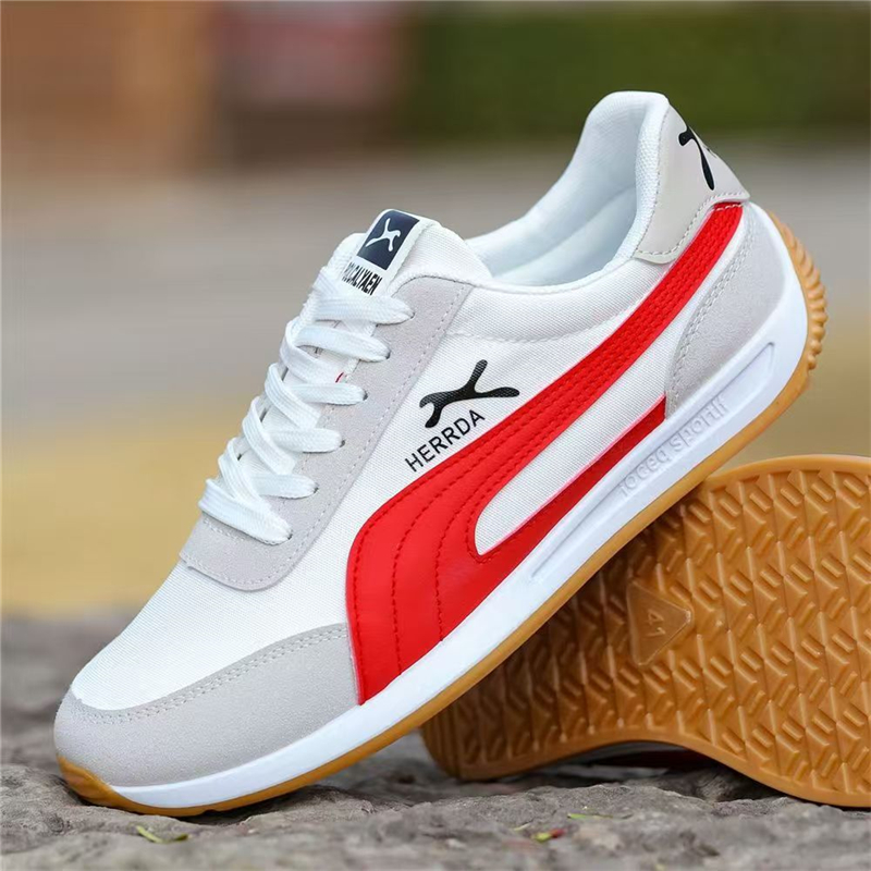 hot Free shipping designer running shoes for women men Luxury summer outdoor White black red and green designer sneakers Casual watches