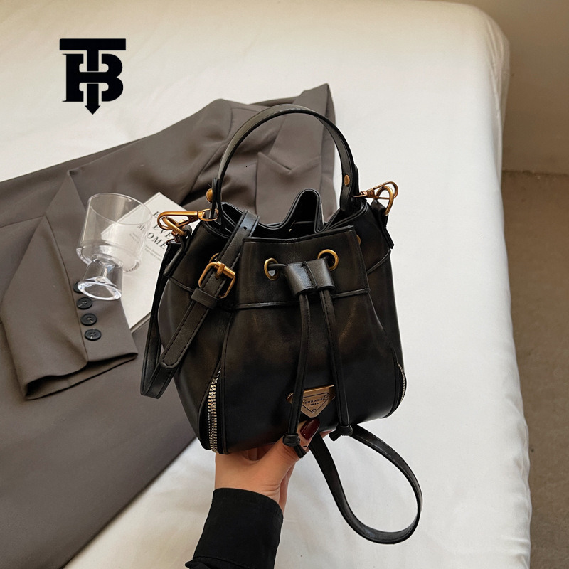 TB BHULAMTE Designer Luxury Retro Simple Women's Splicing Handheld Bucket Bag Versatile Single Shoulder Crossbody Bag Large Capacity Shopping Bag