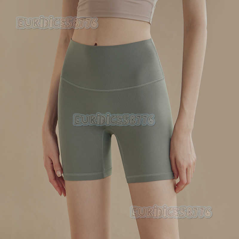 Camley Embarrassment Line Yoga Shorts Women Threequarter Pants Sports Tight Fitness Pants High Waist Hip Lift Summer Cycling H250825