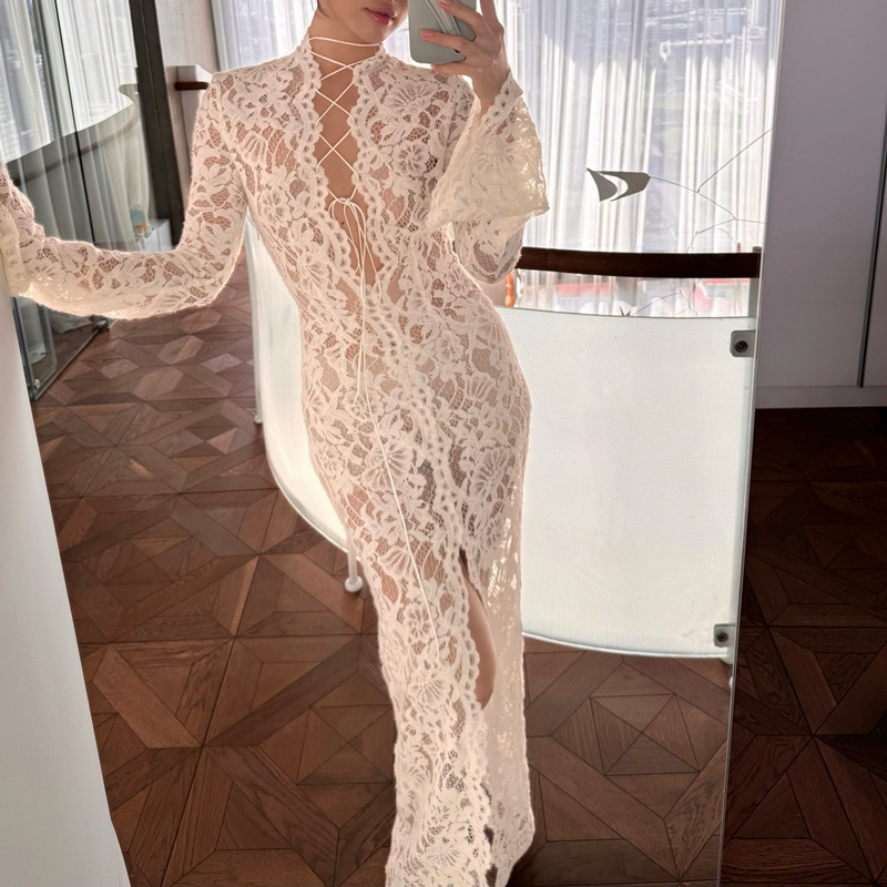 New sexy hot girl lace stitching fashion street slit long-sleeved dress