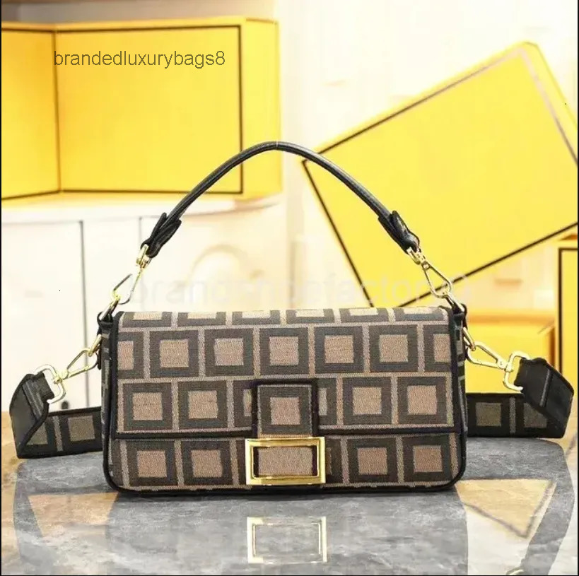 Designer bag High quality Women Crossbody baguette Bags Luxury Brand Vintage Shoulder Canvas Messenger Bag Underarm half moon Handbag Purse Wallet Brown Bags