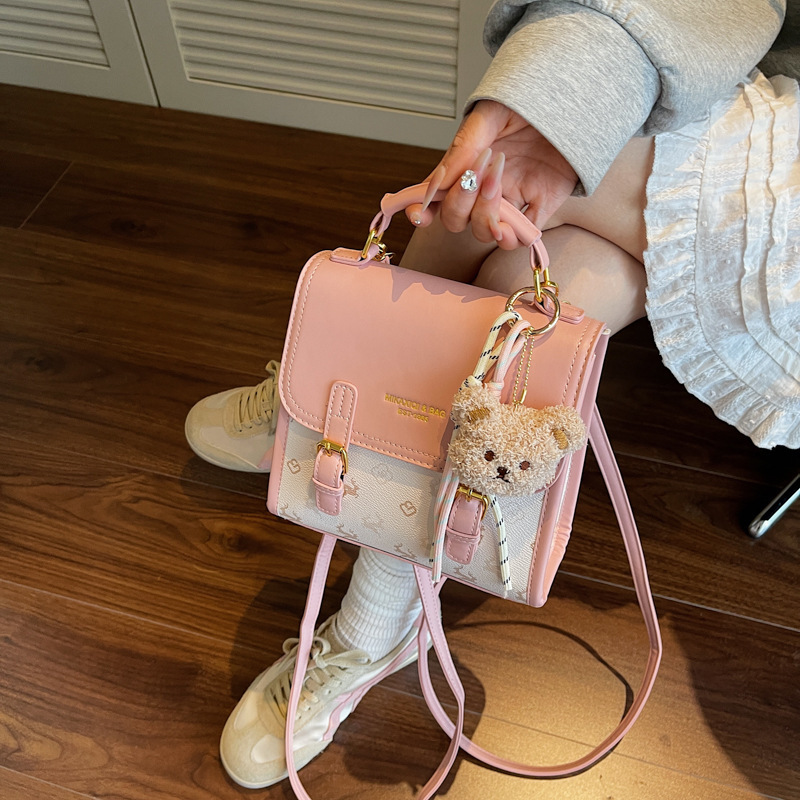 New Commuter Backpack For Women Luxury Bag Fashionable Light Luxury Niche Single Designer Free Delivery To Your Door Shoulder Crossbody Bag College St