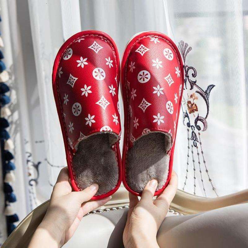 2025 New PU Leather Autumn Couple Cotton Slippers for Men and Children Home Indoor Winter Women Dormitory ddmythur