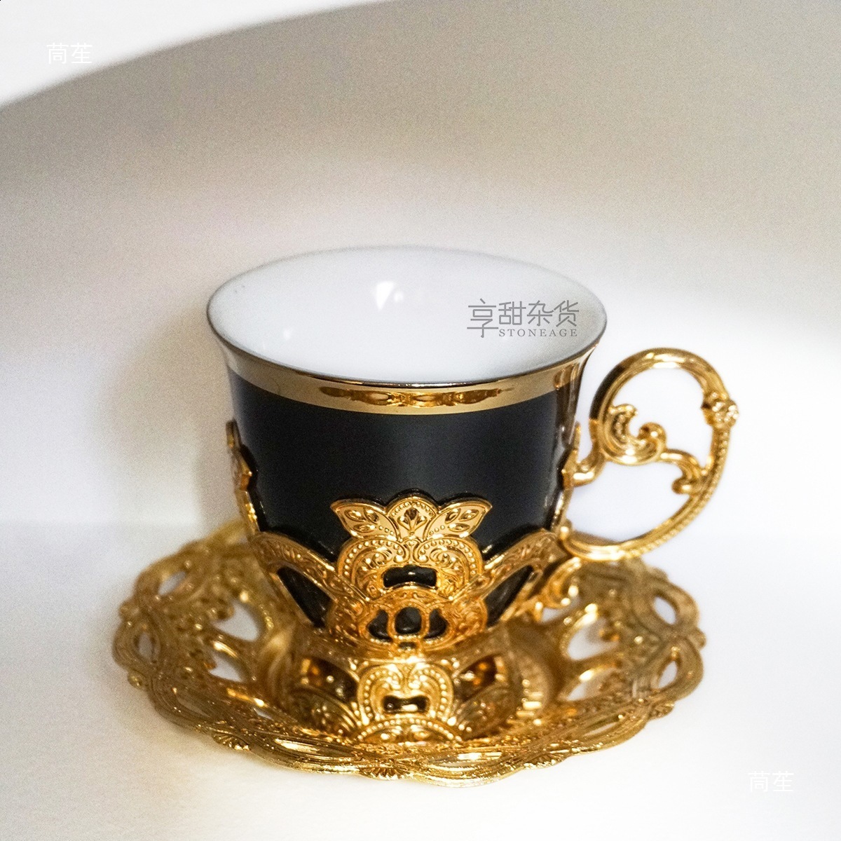 Turkish Golden Coffee Cups and Saucers Serving Set Ceramic Mugs for Home Decor Demistasse Porcelain 210309