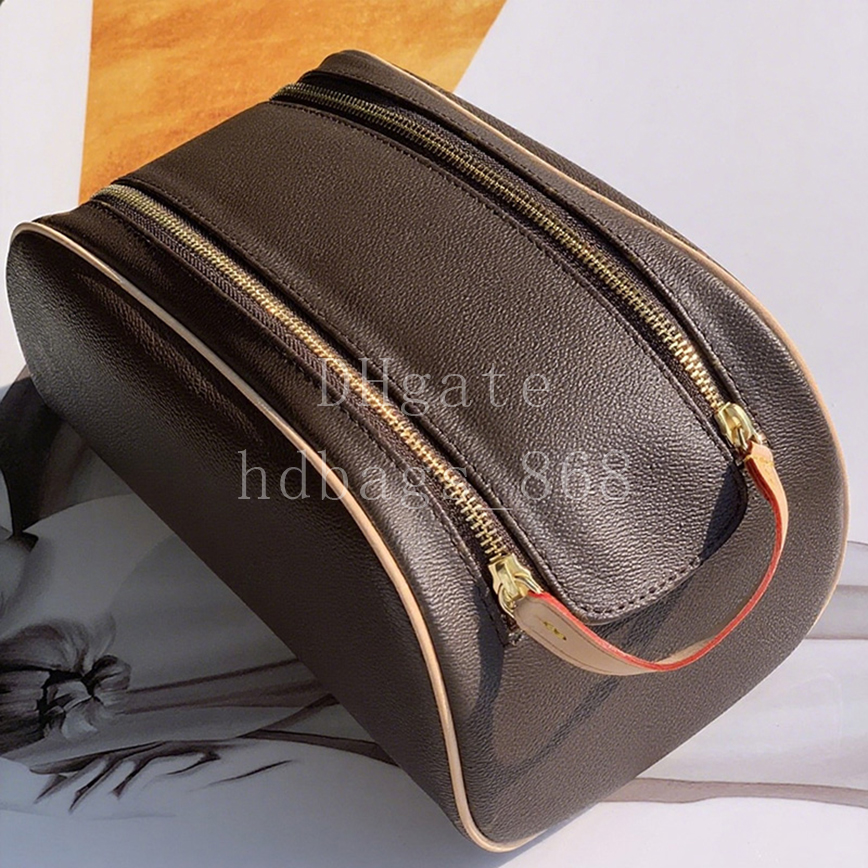 Extra-large toiletry bag Mirror quality Designer bags bathroom bag Luxury Handbag vanity bag Fashion Clutch bag 28cm With box LX03A1