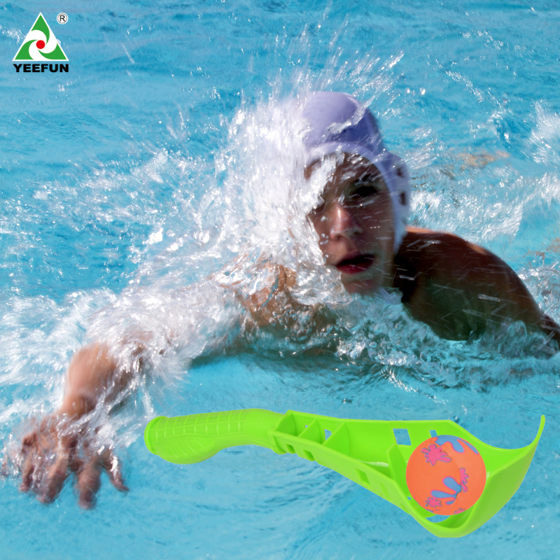 Summer Pool Toys Water Racquet Set for 2 Players, PP Plastic Paddle Ball Game with Balls for Kids Children Beach Swimming Party