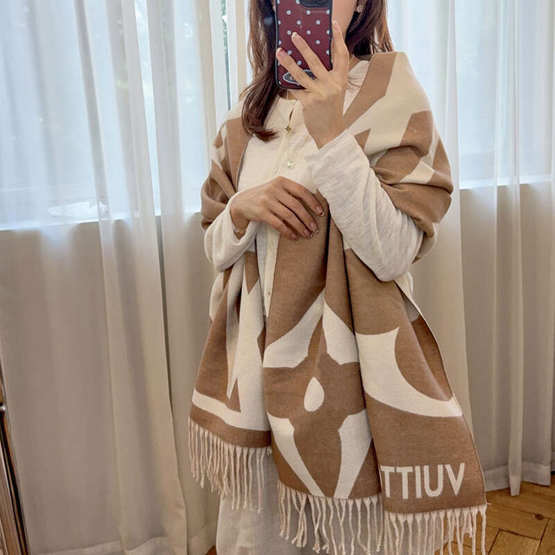 Scarf Designer Cotton Long Scarves Fashion scarf Winter Wool Scarves Women Wraps Striped Plaid letter Printed size 65cm*180cm