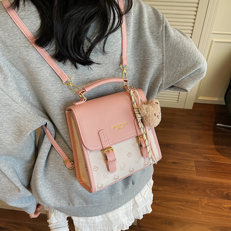 New Commuter Backpack For Women Luxury Bag Fashionable Light Luxury Niche Single Designer Free Delivery To Your Door Shoulder Crossbody Bag College St