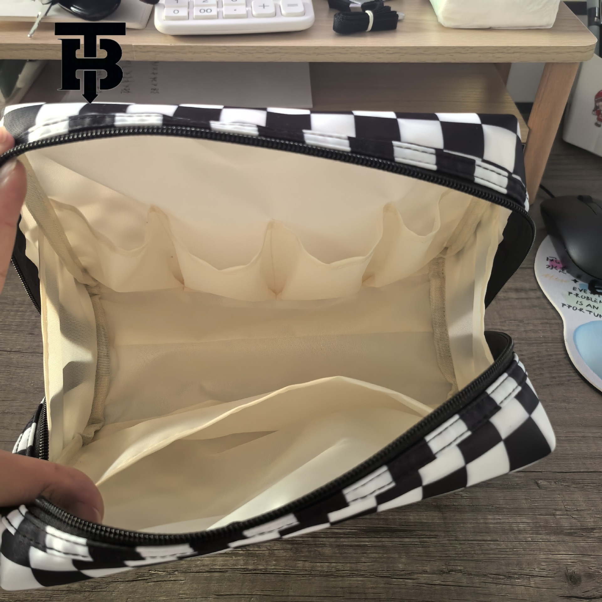 TB BHULAMTE Fashion Women's Waterproof Plaid Makeup Bag Designer Luxury Trend Large Capacity Handbag Portable Washroom Storage Bag Free Shipping