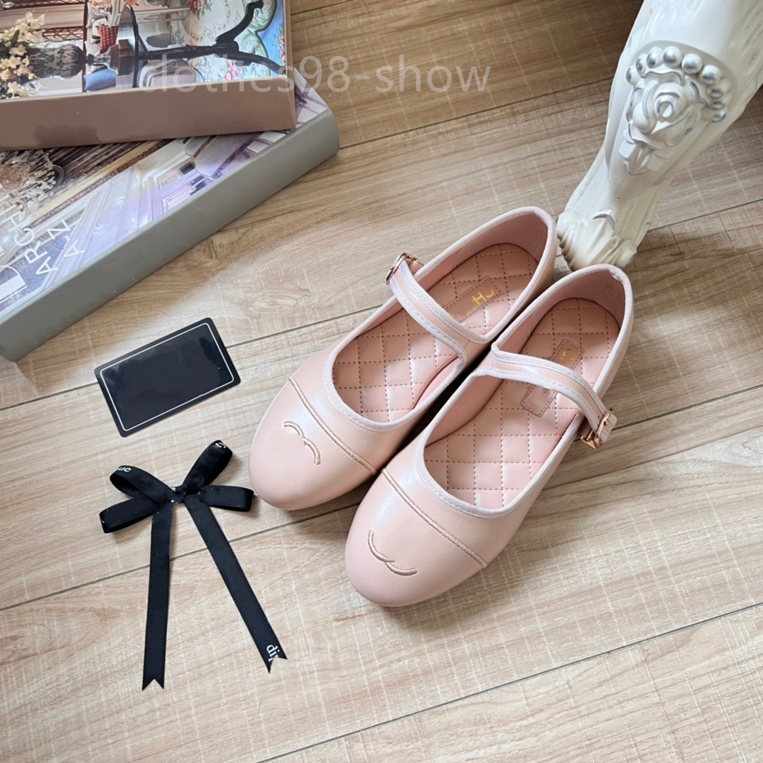 Paris 2025 Luxury Designer ballet shoes Women Basic Black Soft Leather Flat Ballet Shoes shoes Round Toe Shallow Bow quilted Ballet Single Shoes