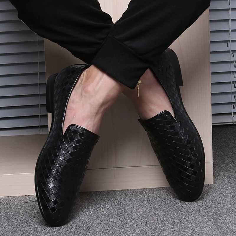 2025 Men Shoes luxury Brand Moccasin Leather Casual Driving Oxfords Shoes Men Loafers Italian Shoes for Men size 3848XJ250827