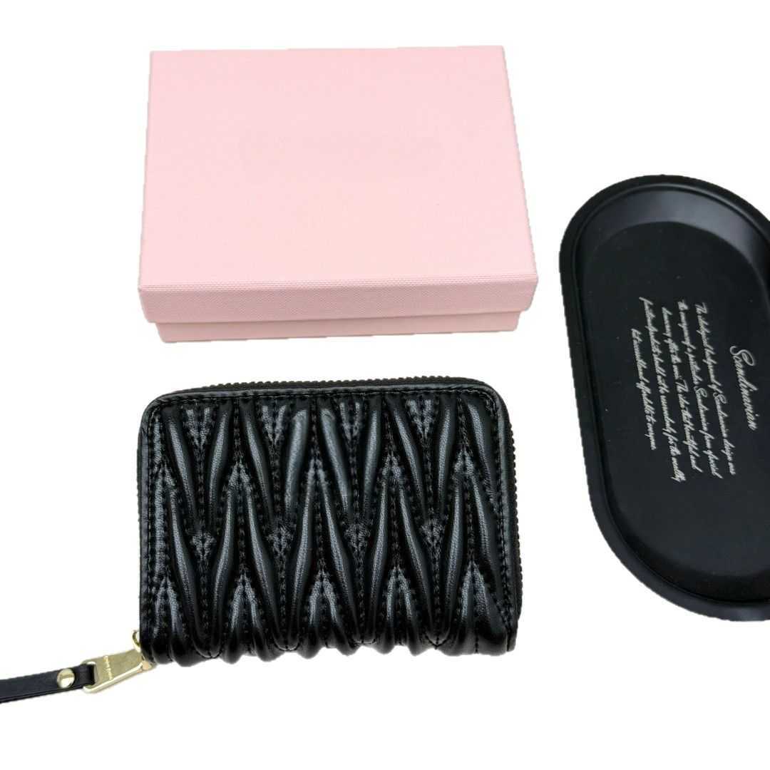 Leather Card Holder Wrinkled Sheepskin Card Case Genuine Leather Wallet for Women Short Bank Card Holder Cartoon Zipper Coin Purses for Women