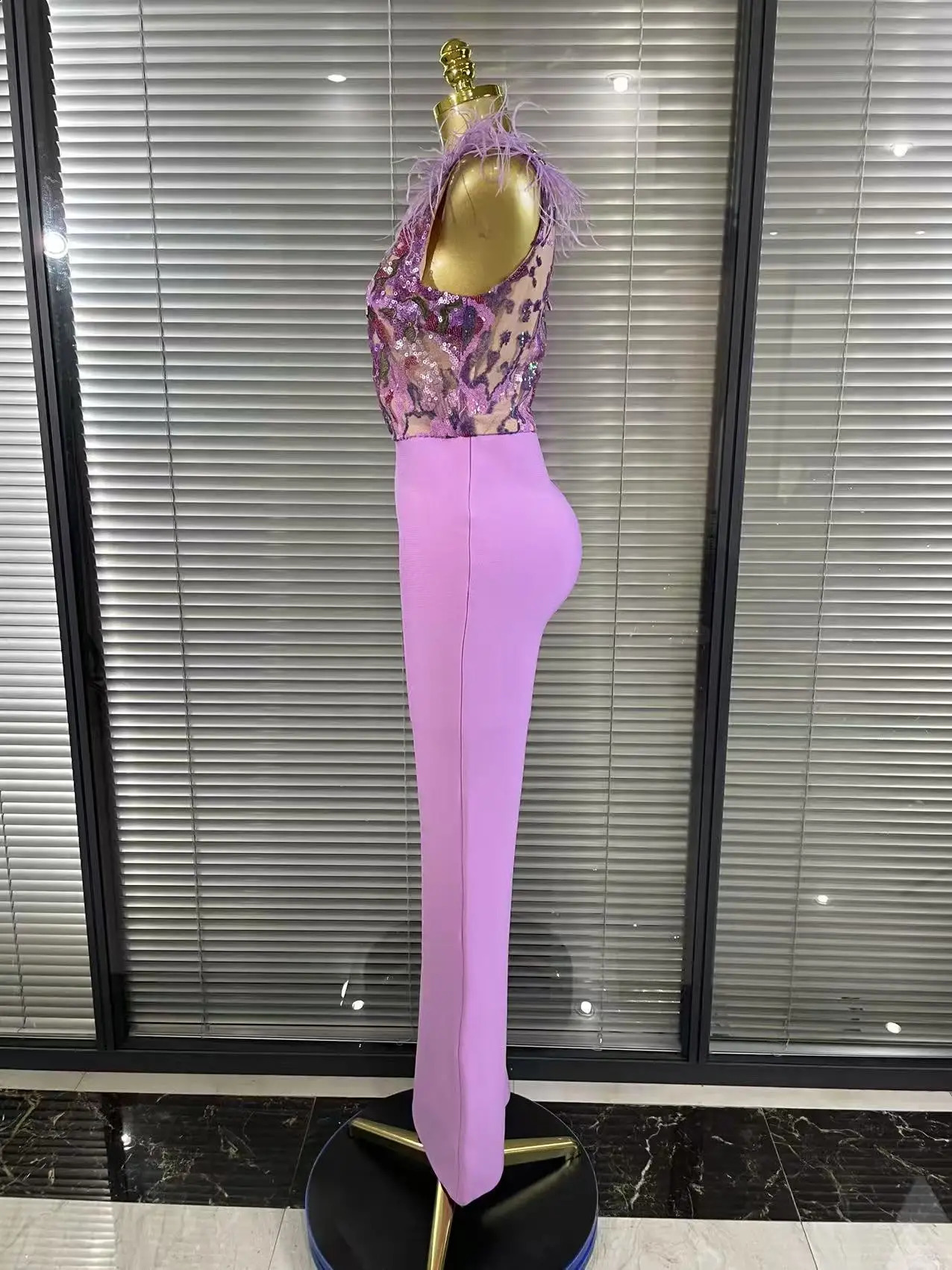 Light Purple Women Sleeveles Sexy VNeck Shinning Sequins Feathers Bodycon Bandage Long Jumpsuit Nightclub Party Celebrate Wear 250826
