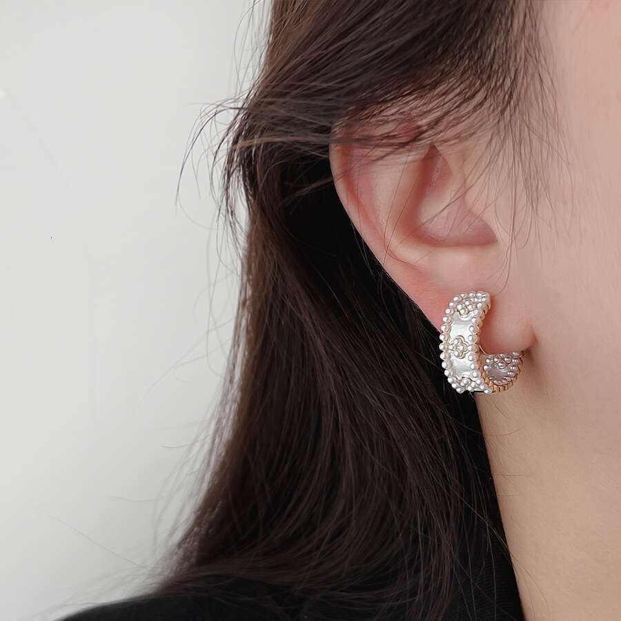 Lanjia- Daily Commute Mosquito Coil Pearl Earrings Women, High-End Hoops, Clips For Women Without Pierced Ears, Niche Ear Accessories 40Bef