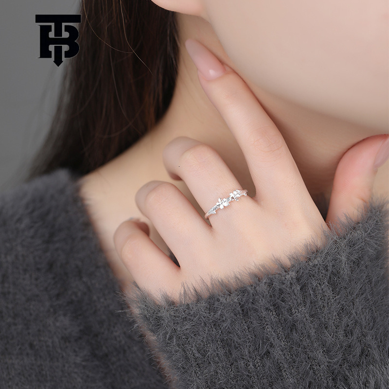 2025 New S999 Pure Silver Flower Ring Forest-style Designer Jewelry Wedding Ring Sweet And Fresh Adjustable Temperament Gentle Jewelry Wholesale