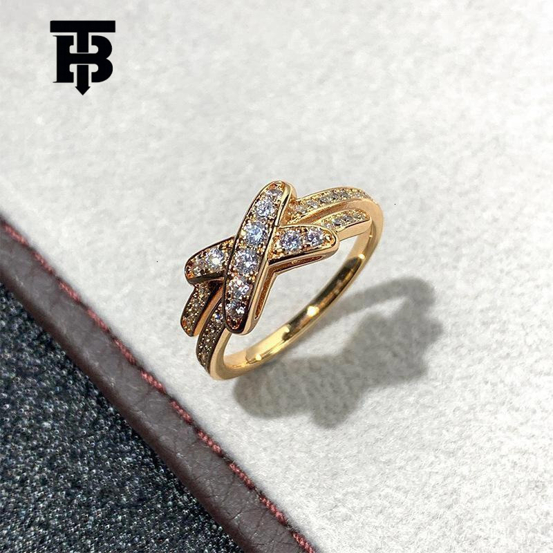 2025 New Vintage Men's Designer Jewelry Wedding Ring Cross Women's Ring, Thick-plated 18k Gold Set With All Diamonds Exquisite Craftsmanship