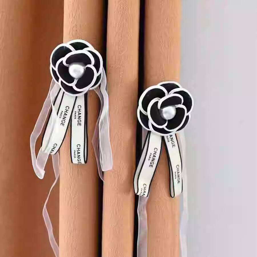 Tianhe Lace New Simple Curtain Pin Buckle Tie Strap Camellia Black Decorative Accessories One Piece ddmythur