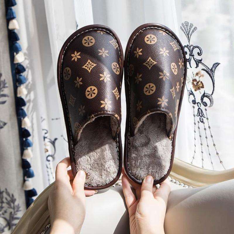 2025 New PU Leather Autumn Couple Cotton Slippers for Men and Children Home Indoor Winter Women Dormitory ddmythur