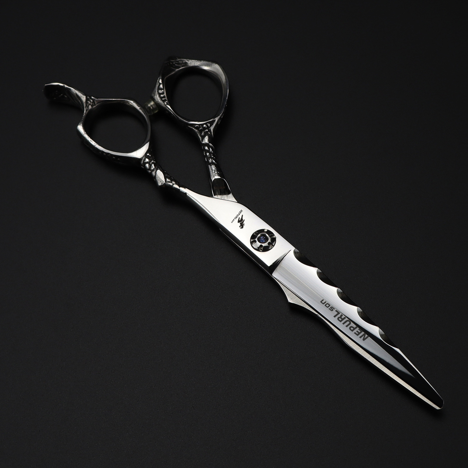 6.0 Inch Small Dragon Handle Naisen Hairdressing Scissors Haircut Scissors Flat Scissors Bangs Scissors Thinning Scissors 240621