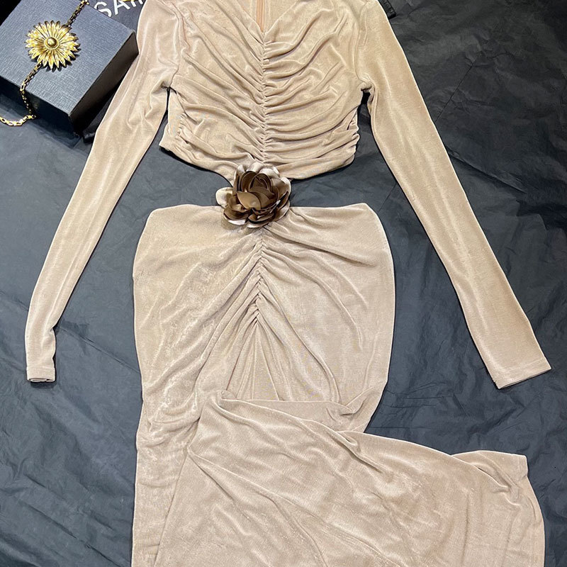 Designer Y2K Fall New Ladies Acetate Knit Waist Cutout Flower Maxi Dress, V-Neck Bodycon Dress With Long Sleeves, Two Colors, Elegant S0864