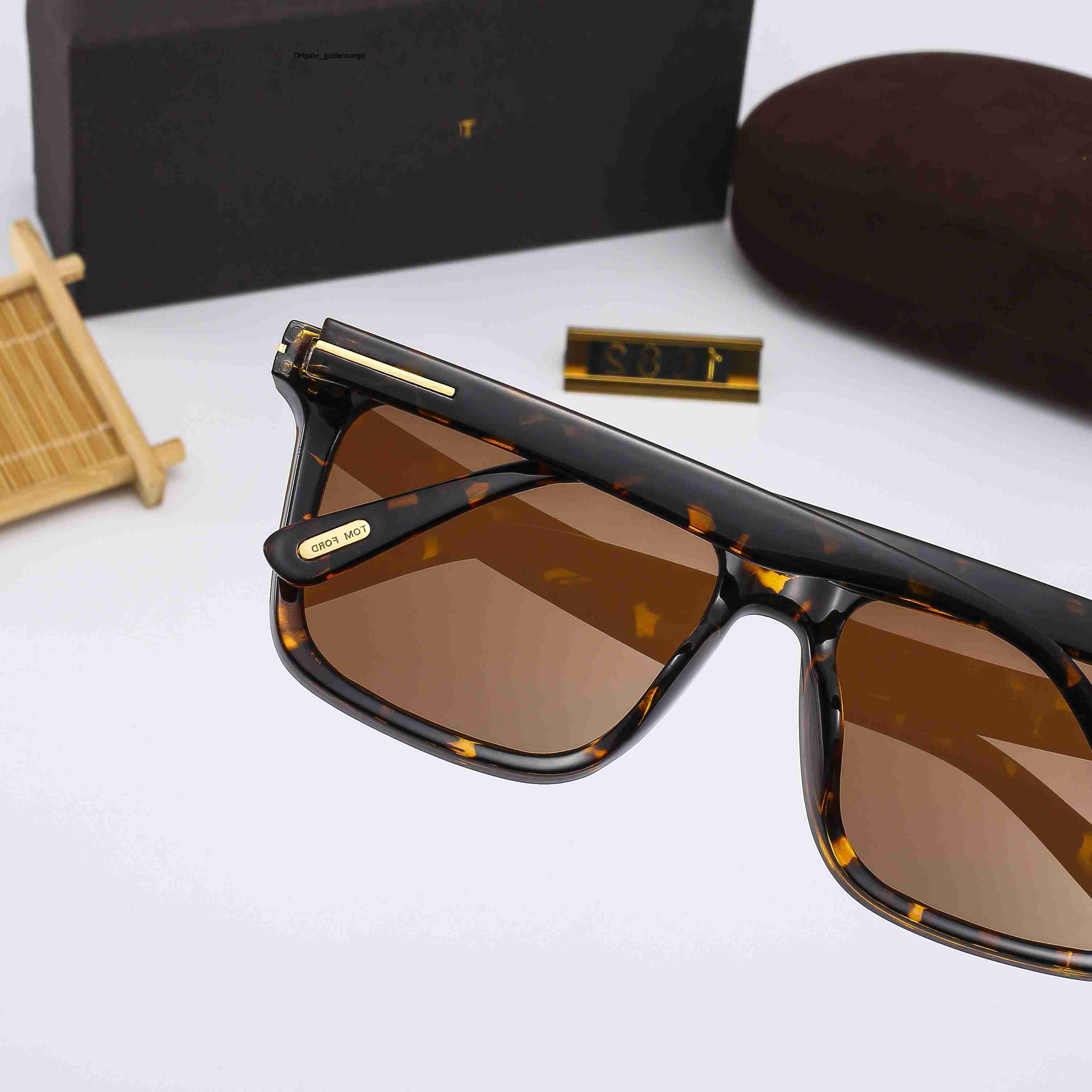 Outdoor sunglasses retro large frame plate sunglasses black frame glasses for men and women essential for drivers 1682 DW0L TF Tom''Ford''Fordd''Sunglasses BWUV