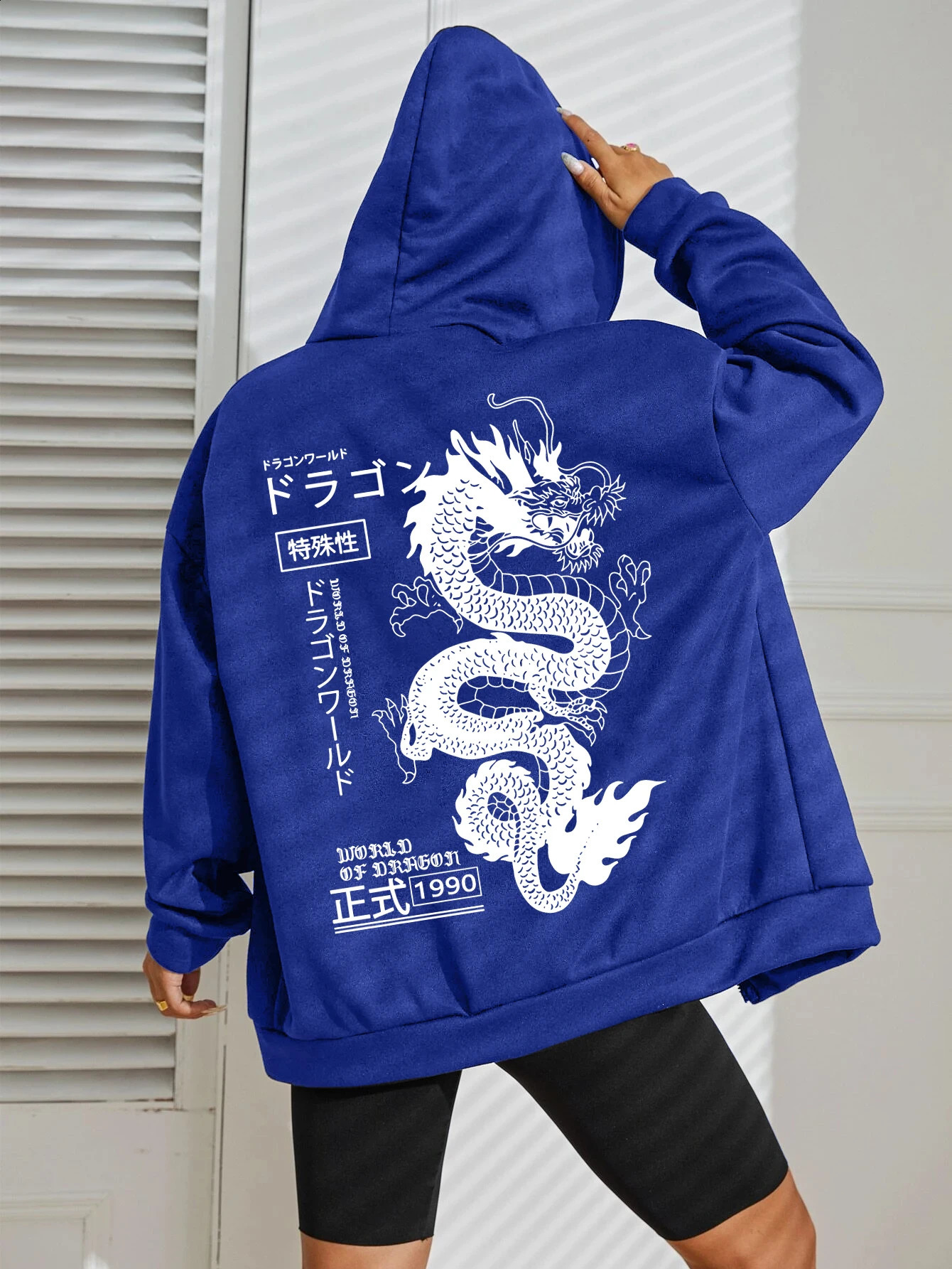 World Of Dragon Special 1990 Pattern Women Zipper Hoodie Trendy Fleece Hoody Casual Autumn Sportswear Retro Loose Streetwear 250827