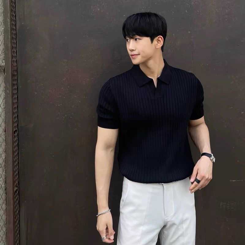 Summer silk short-sleeved lightweight men's T-shirt / polo shirt with a collar, fashionable short sleeves, slim-fit men's base layer shirt