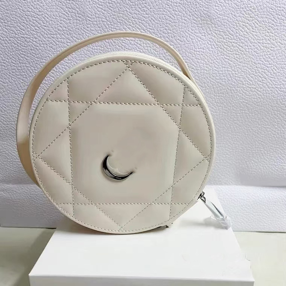Designer Women Lady Leather Round Makeup Bag Box with Handle Classic Cosmetic Beauty Pouch Organizer Box Storage Case Coin Purse Toiletry Bag gift box