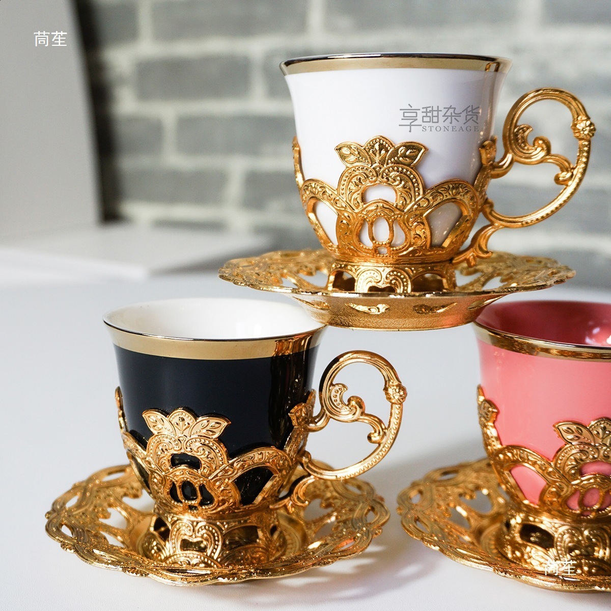 Turkish Golden Coffee Cups and Saucers Serving Set Ceramic Mugs for Home Decor Demistasse Porcelain 210309