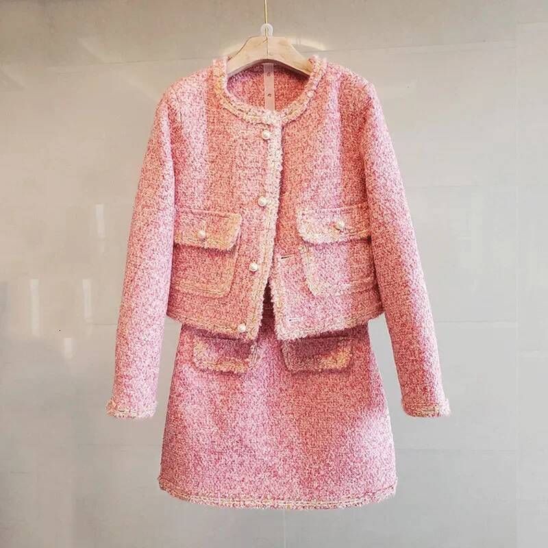 2023 Autumn/Winter Elegant Fashionable Tweed Woolen Jacket Half Skirt Two-Piece Women's Quality Cotton Southern Style dongdumaoyi