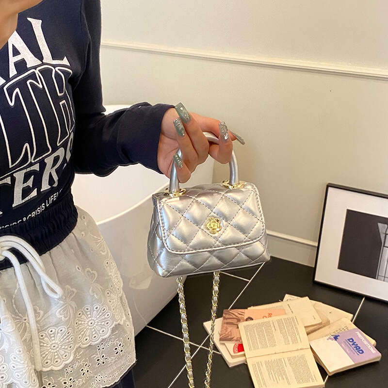 Handbag Korean Style Small Chanel Camellia Fashion Chain Quilted Mini Coin Purse Versatile Casual Crossbody Bag for Women