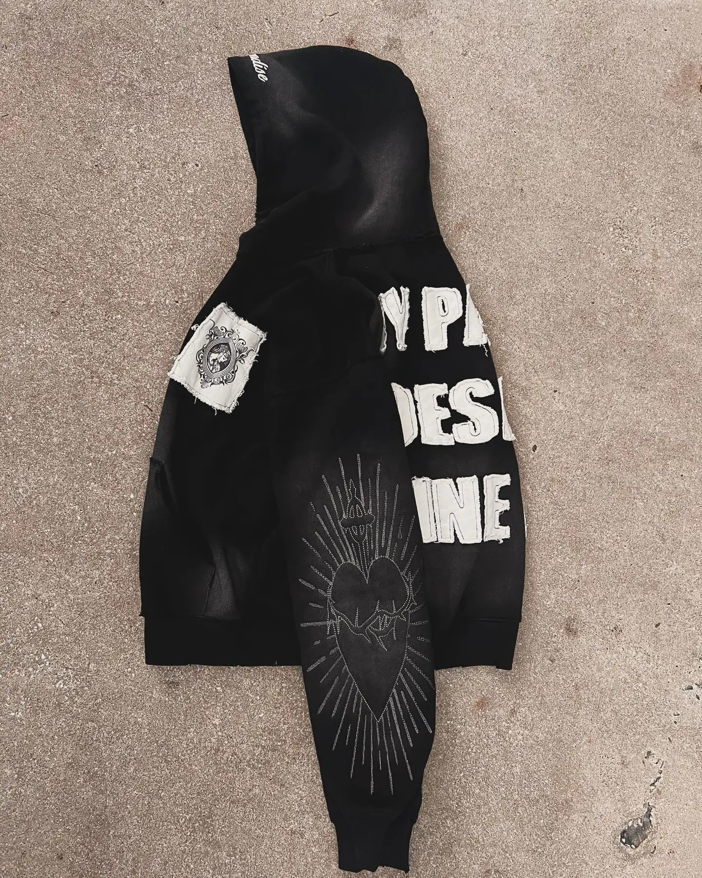 Hell in Paradise Street Retro Gothic Style Zip Up Hoodie Y2k Alphabet Embroidery Patchwork Hoodies Loose Sweatshirt Men Clothing 250818