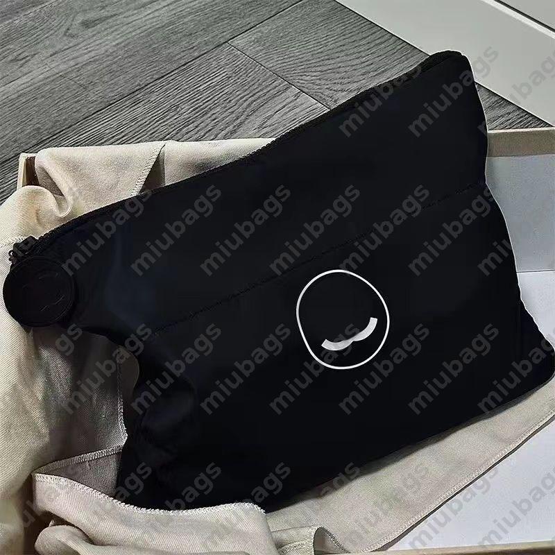 Luxury Mens Makeup Bags Vintage Large Capacity Toiletry Storage Bag Fashion Womens Purse Vanity Cosmetic Bag Designer Make Up Pouch CSD2508221