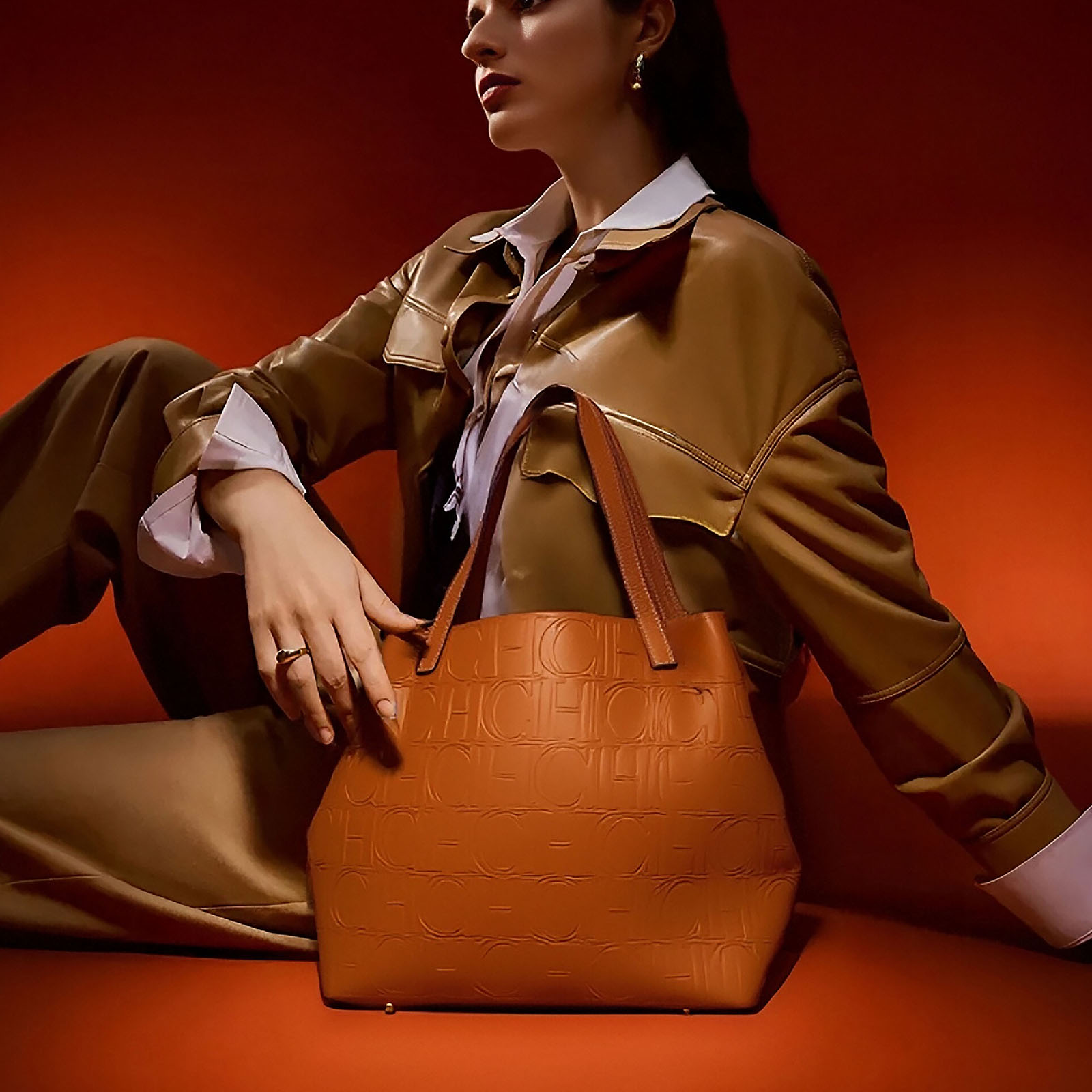 CHCH Genuine Leather Totes Embossed Geometric Letter Patterns Structured Silhouettes Adjustable Straps & Durable Cowhide Totes