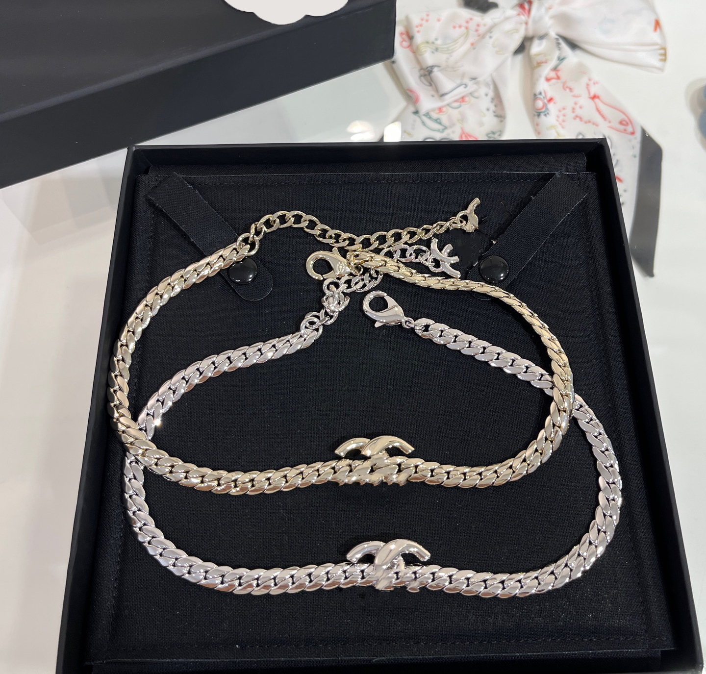 New Brand Necklaces Snake Bone Chain Necklaces Exquisite Mirror Surface Choker Mental Choker For Women Men Designer Simple Stylish Necklaces