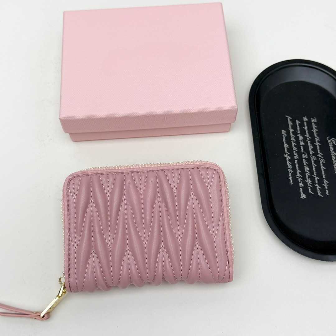 Leather Card Holder Wrinkled Sheepskin Card Case Genuine Leather Wallet for Women Short Bank Card Holder Cartoon Zipper Coin Purses for Women