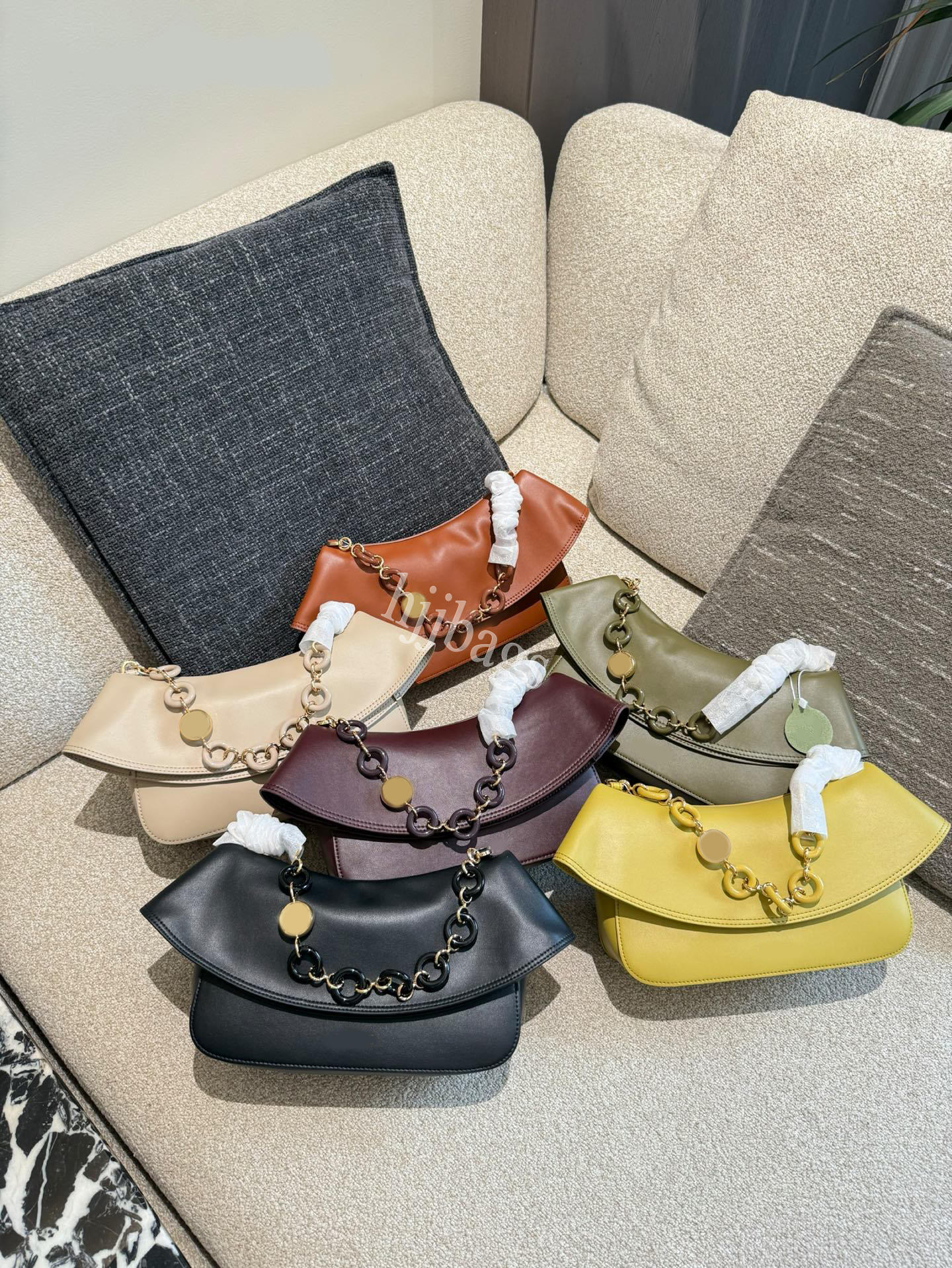 10A handbag Designer Crossbody bag Ola shoulder bag Leather purse Women Chain underarm bag multifunctional Makeup bag Wave skirt edge bag