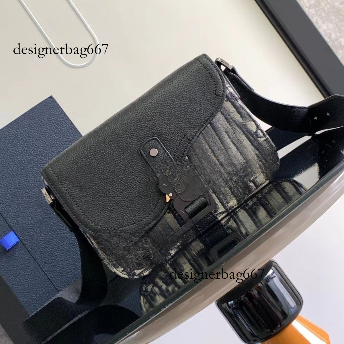 Designer luxury factory direct hair 2025 New Men's Saddle Messenger Fashion Lock Buckle Trendy Versatile Flap Casual Single Shoulder Crossbody Postman Bag