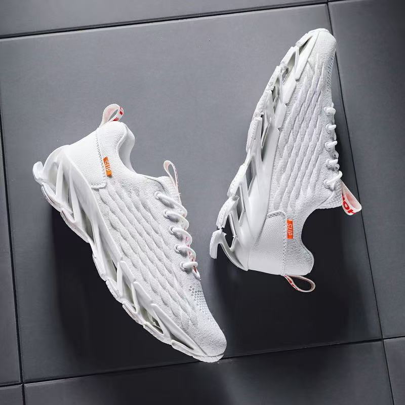 Mens with hot mesh surface comfortable breathable sports shoes thick sole shock-absorbing and anti-collision running shoesC250410