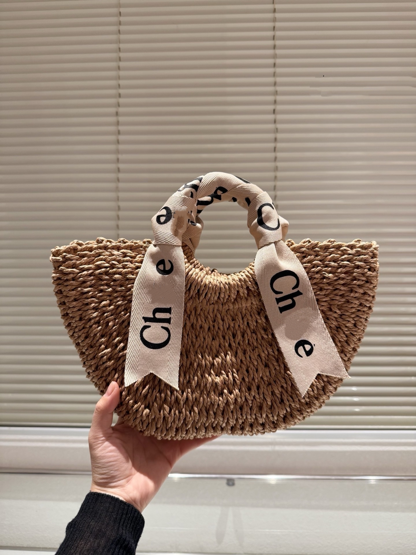 Shoulder Bags Woven Beige Grass Crossbody Bag Boho-chic Handbag Crochet Straw Summer Beach Women Makeup Travel Purse Bolsa E5141