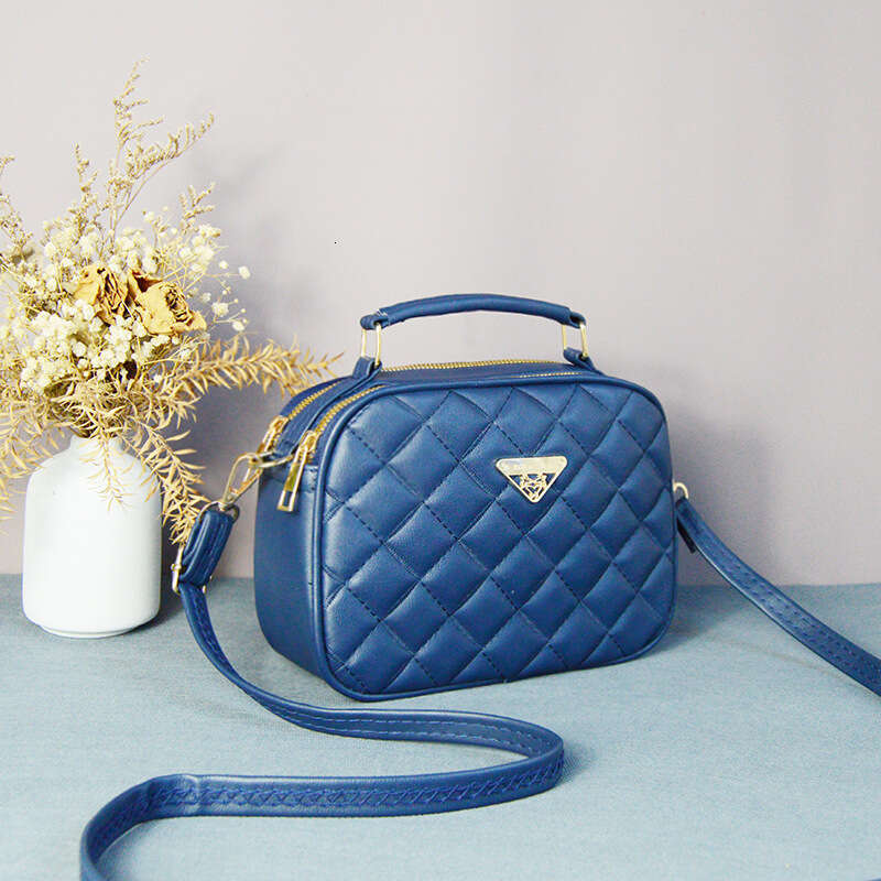 Designer Bag Women's Fashion Crossbody Handbag Small Square 2025 New Textured Niche Ladies Shoulder Bag Solid Color